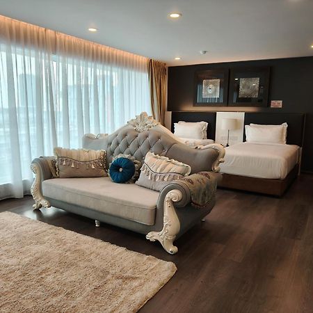 Malacca Asiatic Hotel מראה חיצוני תמונה